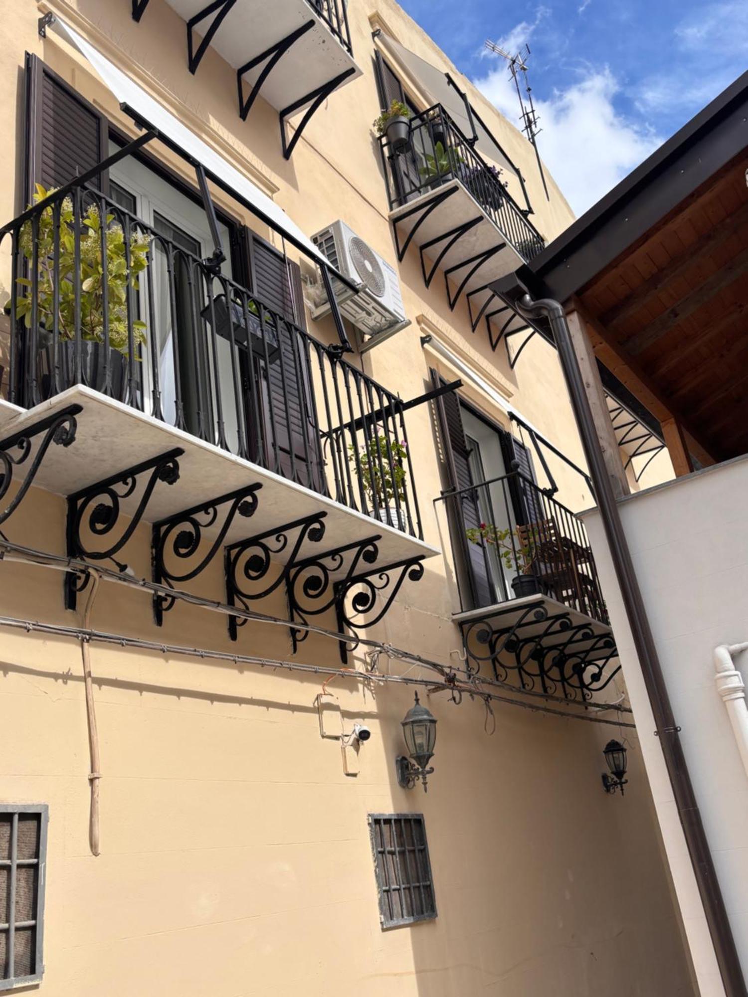 Olivuzza 27 Hotel Palermo Exterior photo
